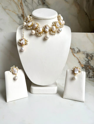 शुभारंभ (Shubharambh) – Pearl Choker Set