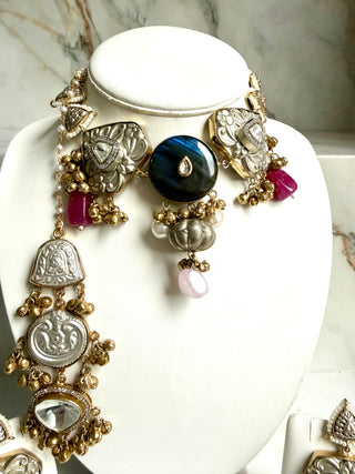 Heeraa Tika Set