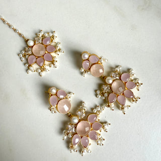 Aarvi Rose Quartz  
Tika Set