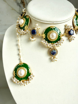 Noir Emerald Pearl Choker Set