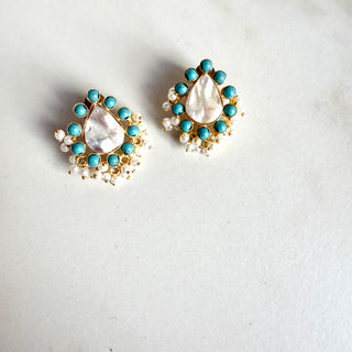 Kesar Gul Pearl Studs