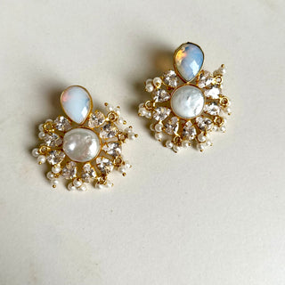 Kiran White Pearl Earrings