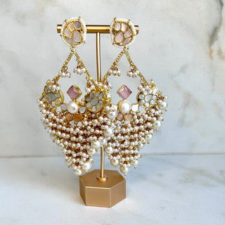 Meeraa Royal Statement Kundan Pearl Chandbalis