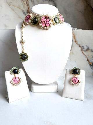 Gardenia Pink Choker Set