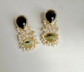 Zurmud Drop Earrings
