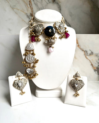 Heeraa Tika Set