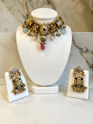 Heera Regal Set