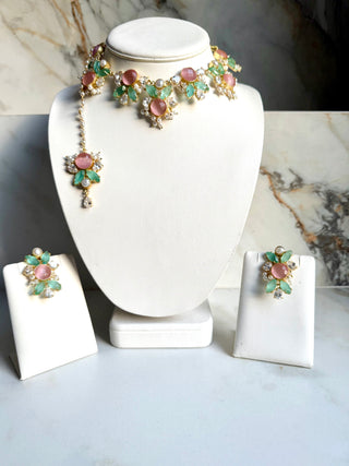 Gardenia Pink Choker Set