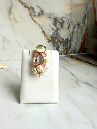 Blush Radiance & Pearl Choker Set