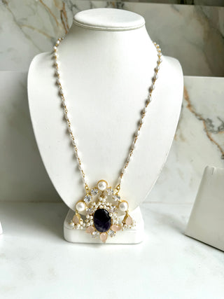 Lapis Pendent