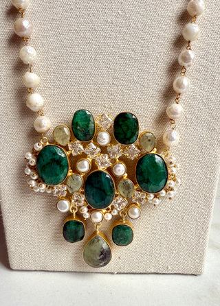 Luxury Emerald Symphony Pearl Set Mala Set