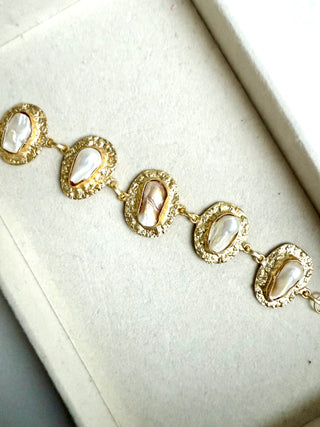 Gold & Pearl Bracelet