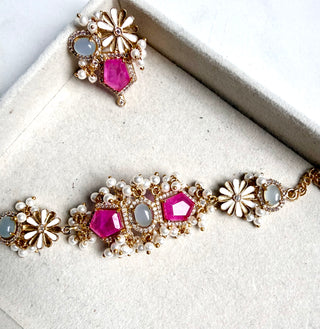 Gulabi Noor Pink Gemstone Pearl Haath Phool Indian Bracelt With Ring