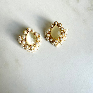 Kesar Gul Studs