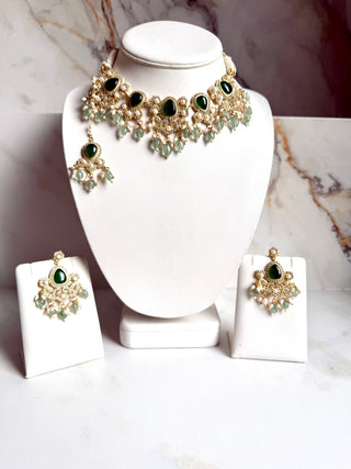 Rosé Meadow Elegance
Emerald Set