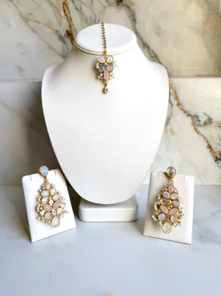 Madhuri Quartz Tika Set
