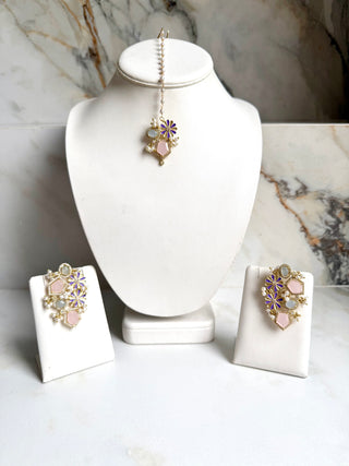 Gulabi Phool Tikka — Blush Pink & Prehnite