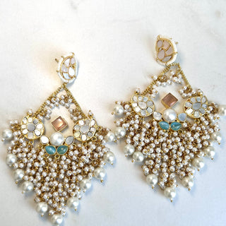 Meeraa Royal Kundan Statement Pearl Chandbalis