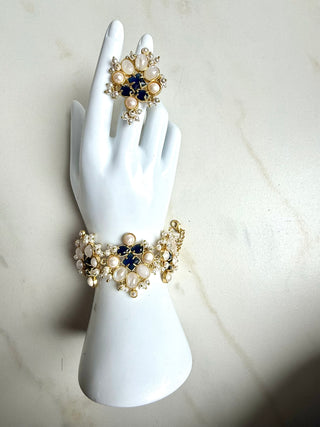 Mehrunsia Navy Bracelet Set