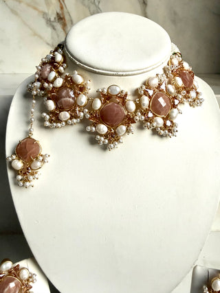 Aab-e-Noor Moonstone Set