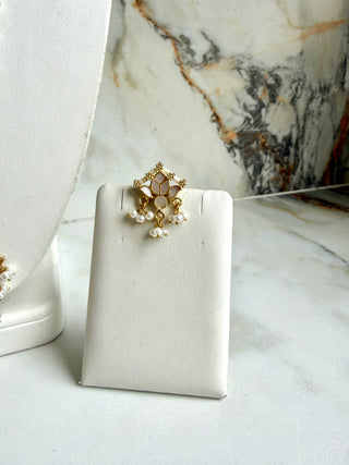 Mother Of Pearl Pendent