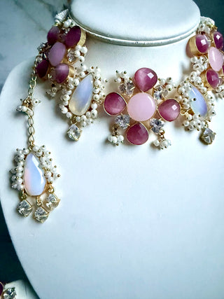 Pink Opal Gemstone Choker S