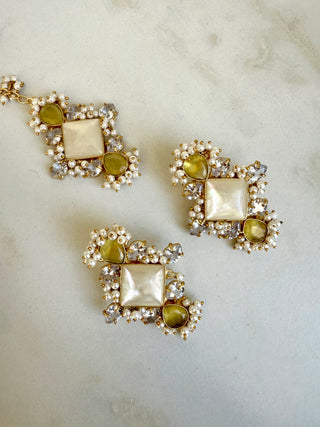 Pearl Olive Tika Set