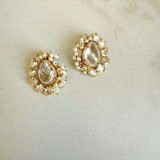 Prem Oyster Crystal Studs