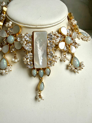 Noor-e-Aqua  Choker Set