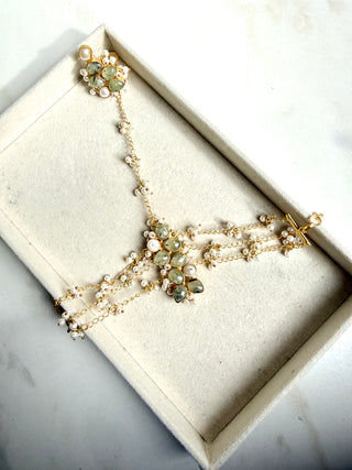 Prehnite Haathpool