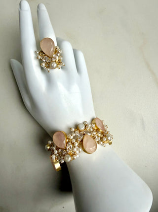 Quartz Stone & Pearl Haath Phool (Bracelet with Ring)