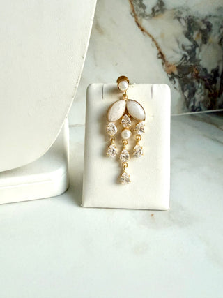 Layla White Choker Set