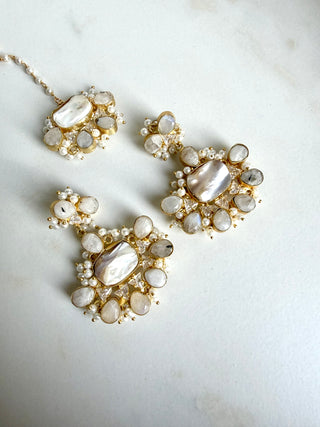 Saanvi Pearl Tika Set