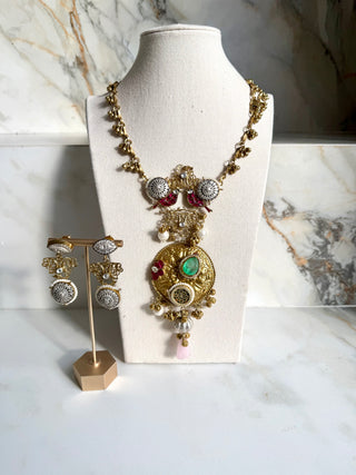 Heeraa Mint Mala Set