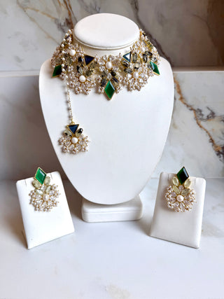 Emerald Royale – Statement Choker Set