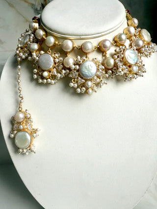 Luxury Pearl Choker Set