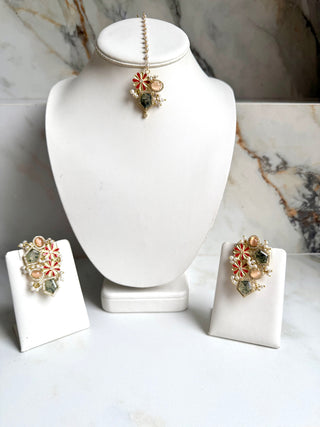 Gul Phool Tikka — Prehnite & Peach