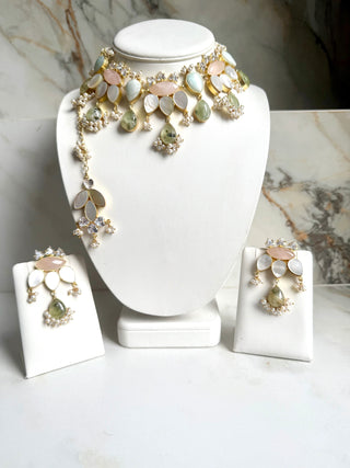 Prehnite & Pearl Set