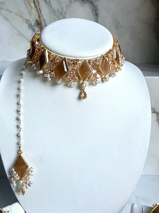 Ameera Amber Rhombus Choker Set