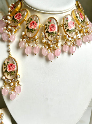 PhoolRani फूलरानी Choker Set