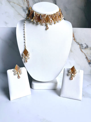 Ameera Amber Rhombus Choker Set