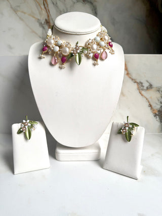 Gulnaar Bagh Floral Pearl Choker Set