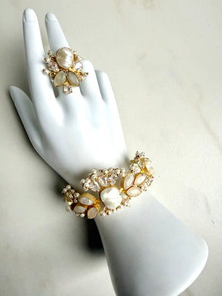 Pearl Stone & Pearl Haath Phool (Bracelet with Ring