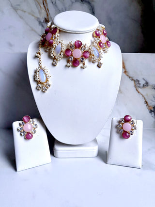 Pink Opal Gemstone Choker S