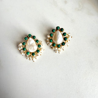 Kesar Gul Pearl Studs