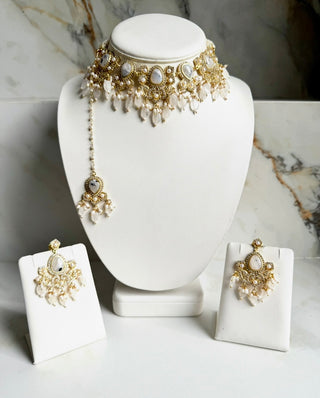 Rosé Meadow Elegance
White  Set