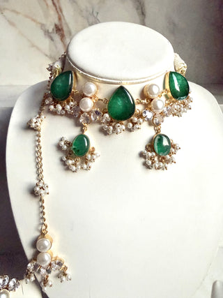 Royale Green Choker Set