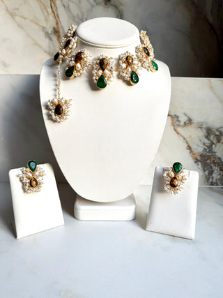 Emerald & Tiger-Tone Pearl Choker Set