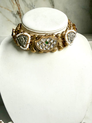 Heeraa Choker Set